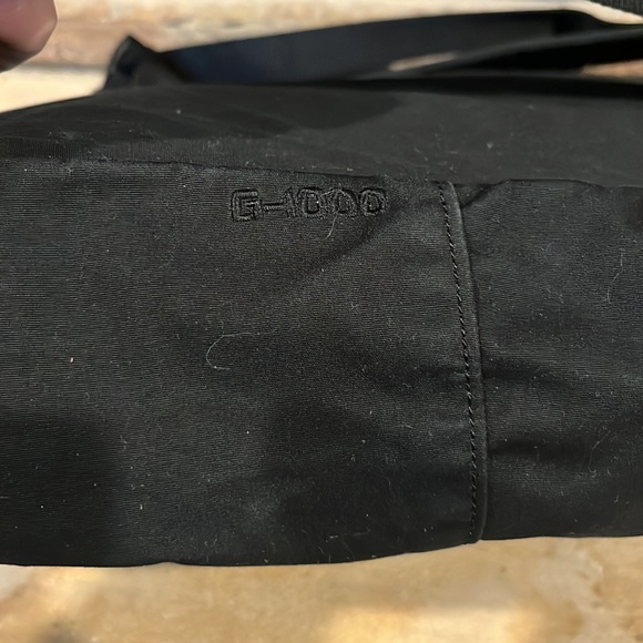 Fjallraven Vardag 25 L Black Classic Backpack - Picture 8 of 12